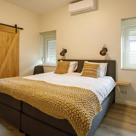 Barn24 - The Stable & The Loft Appartamento Roggel