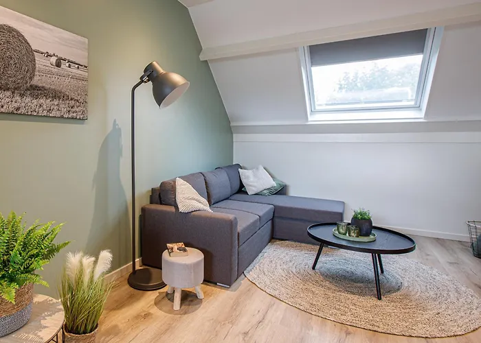 Barn24 - The Stable & The Loft Apartment *